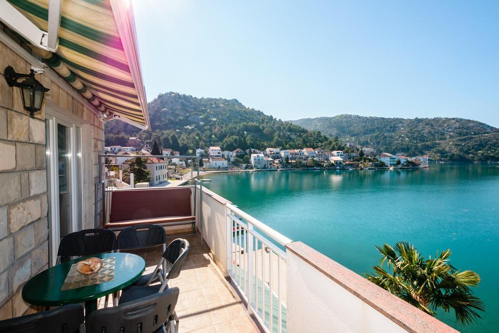 Apartments Galeb Блаце Екстериор снимка